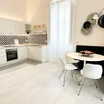 Casa Antonelli דירה *