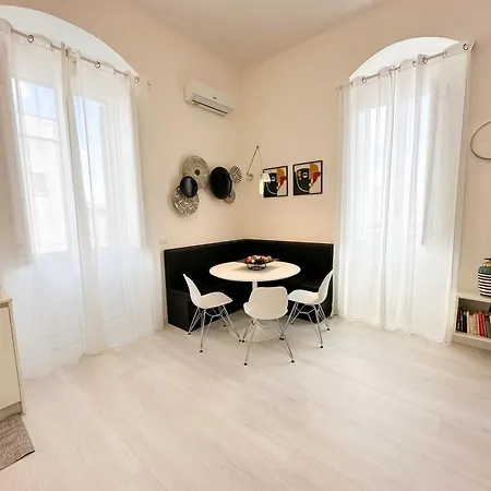 Casa Antonelli *